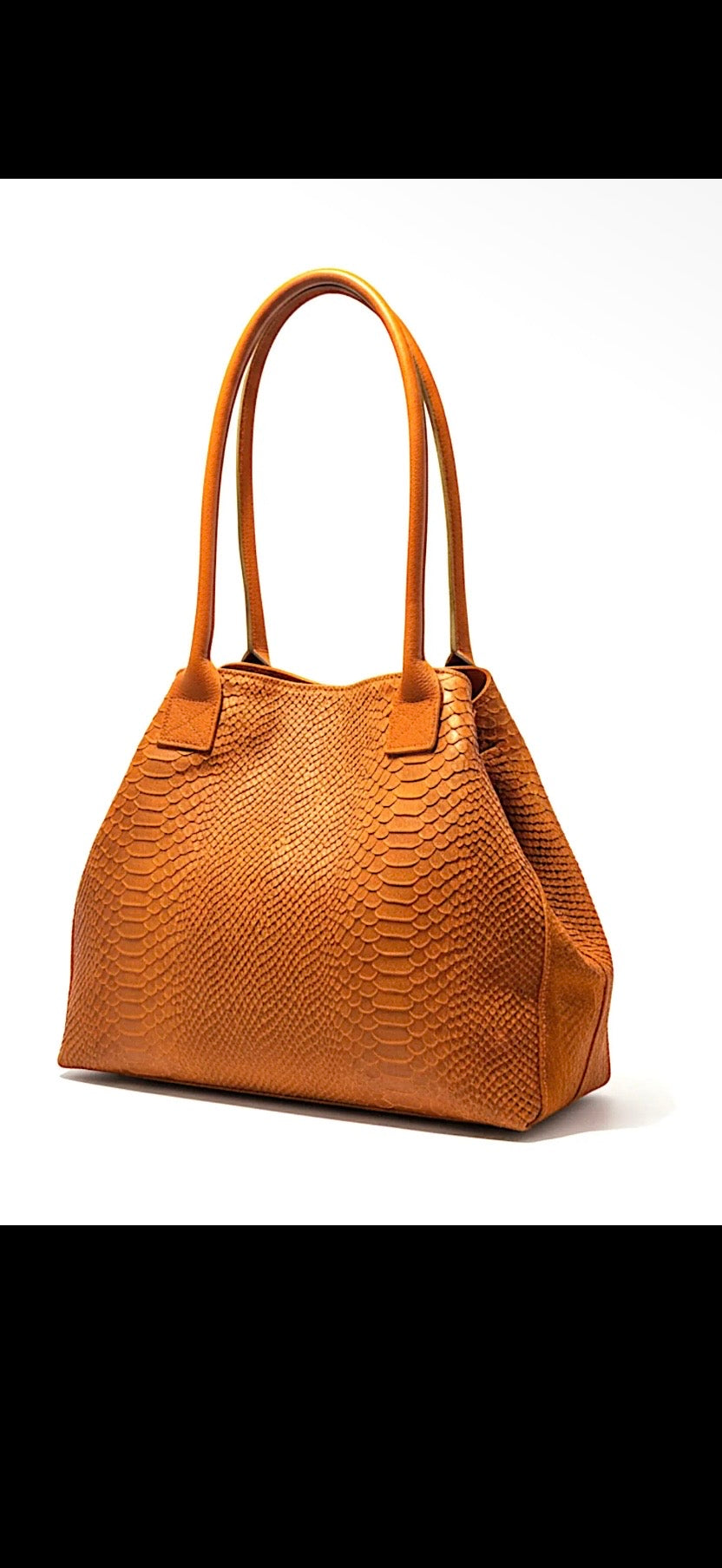 Väska i ormskinnspräglat skinn- LOLA Orange