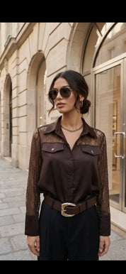 Satinblus med spets och fickor- Sofia Brun