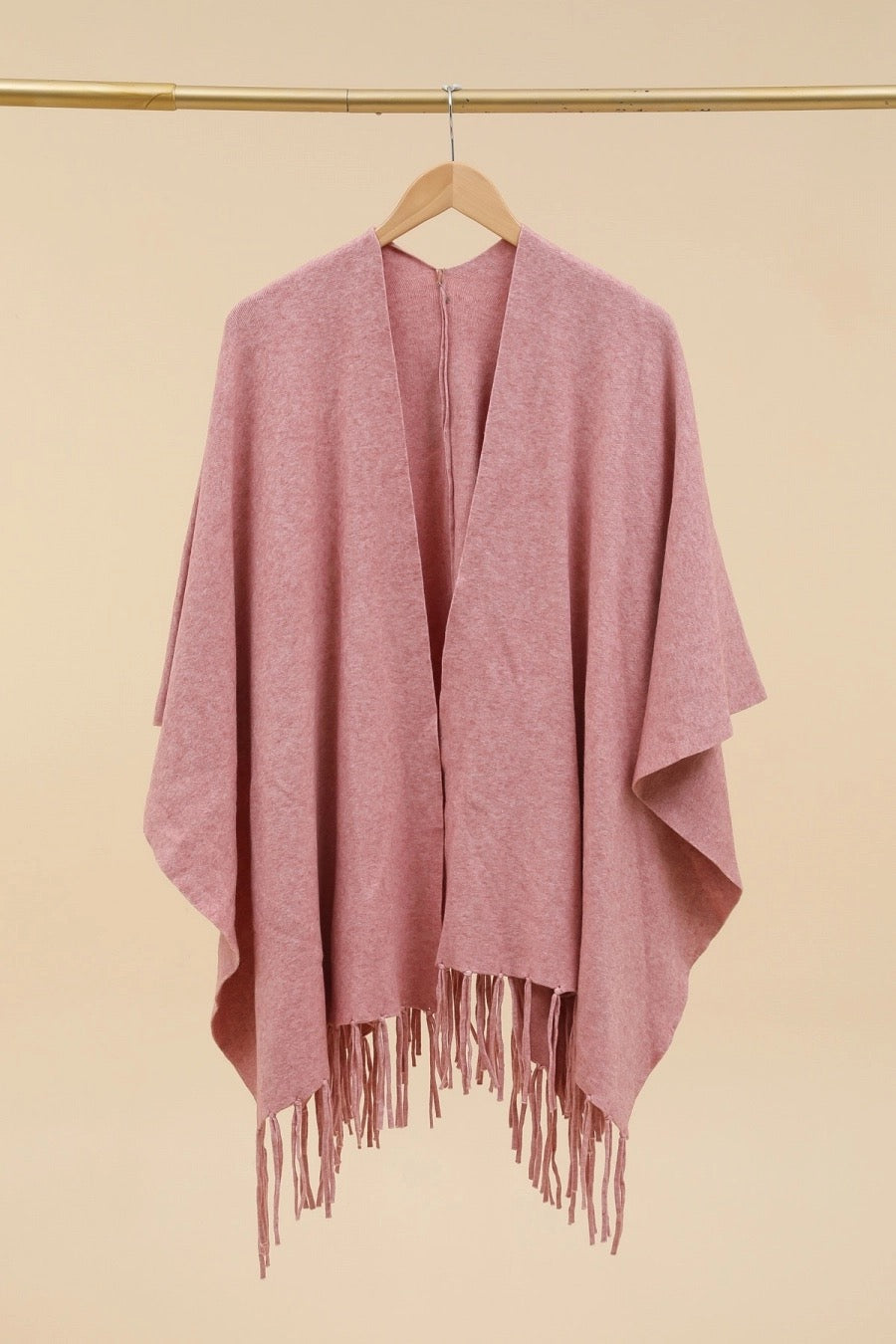 Mjuk Poncho med fransar- Frida Rosa