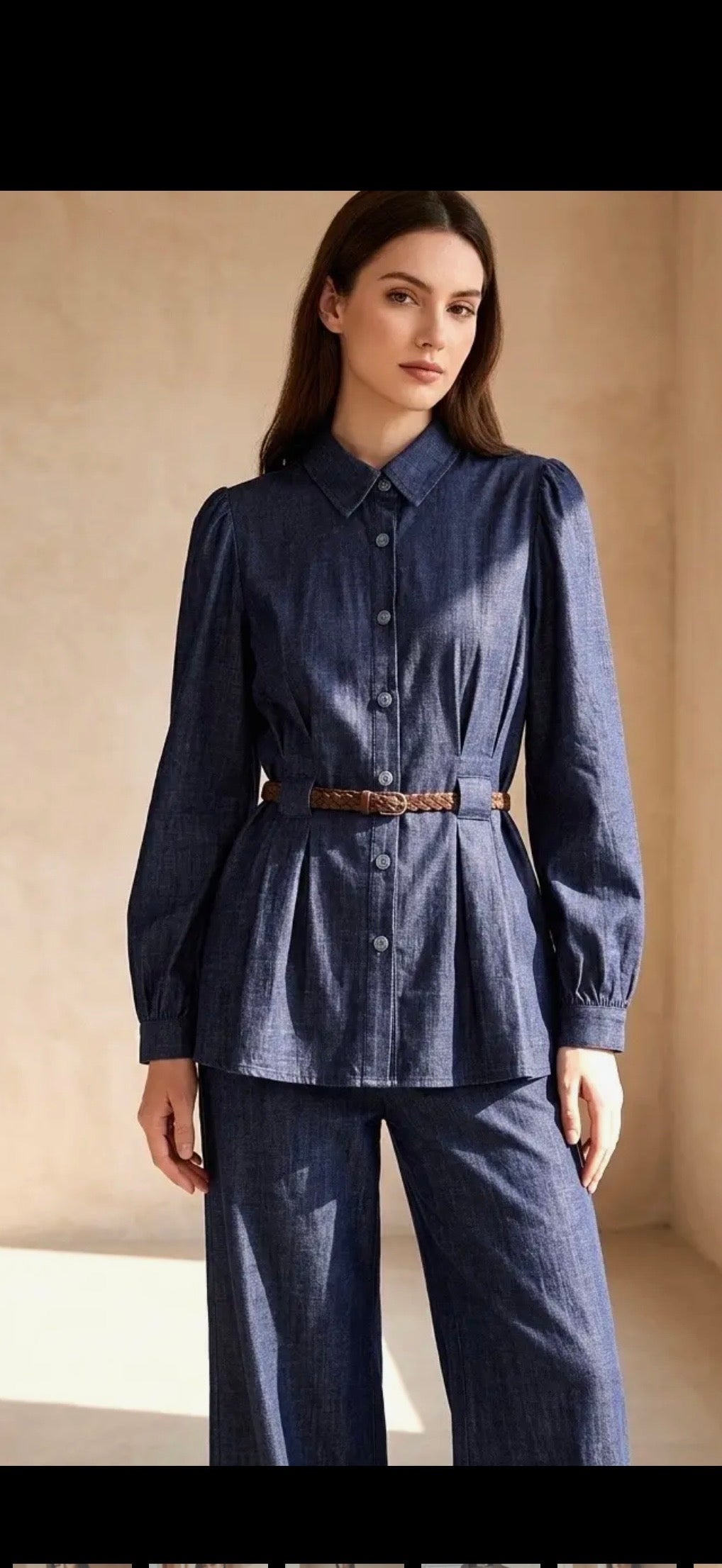 Figursydd Denim Skjorta med bälte- Diana