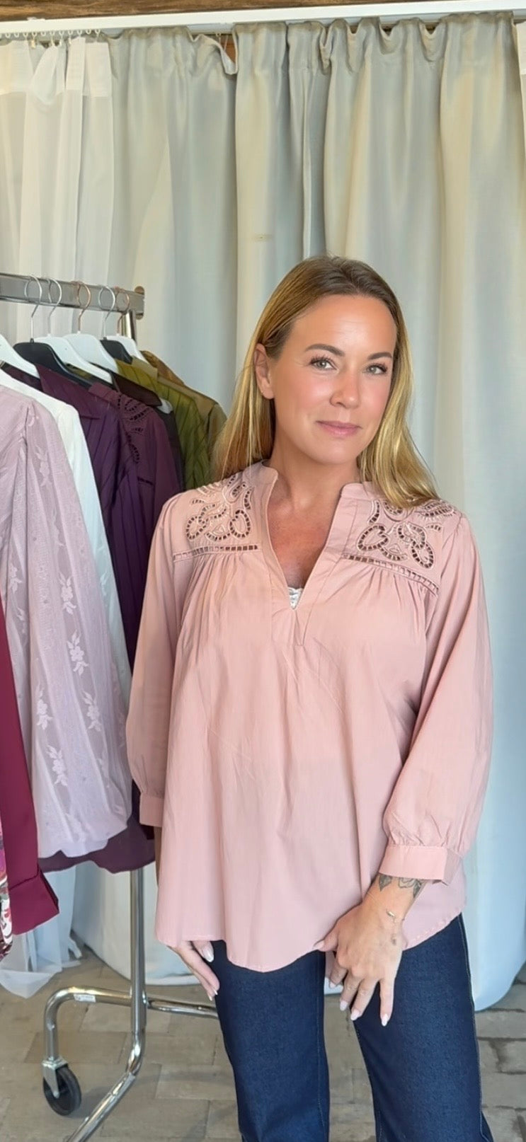 A-Linje skuren Blus- Aina Gammelrosa