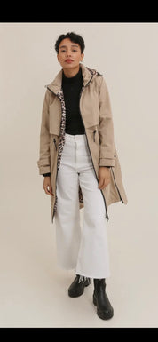 Leoparfodrad Regnjacka- Regina Beige