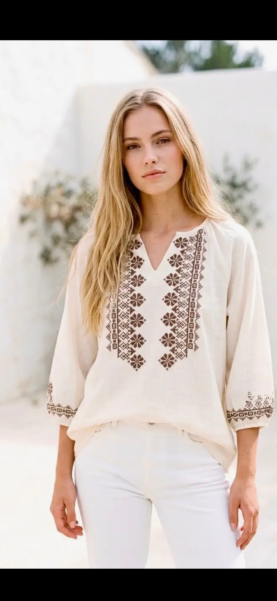 Broderad Blus- Brody