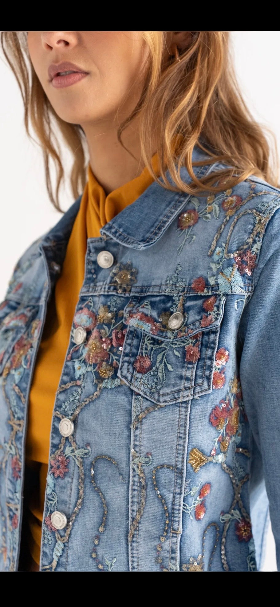 Jeansjacka med paljettblommor- Pia