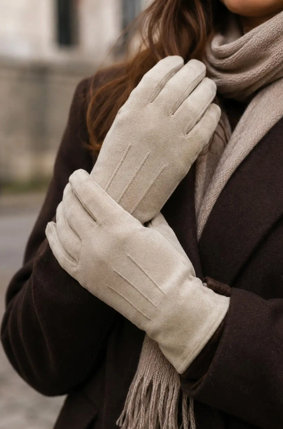 OBS. lev 11/9 .Mjuka fodrade Handskar- Malina Beige