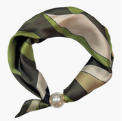 OBS. lev 11/9 .Scarves med magnetpärla- CLOE 1037 Khakigrön