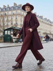 Lång Dubbelknäppt Ullrock- Maxima Bordeaux ( Lev 9/10)