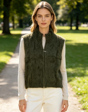 Väst i 80% Kid Mohair med dragkedja- Kitty Khakigrön ( Lev 9/10)