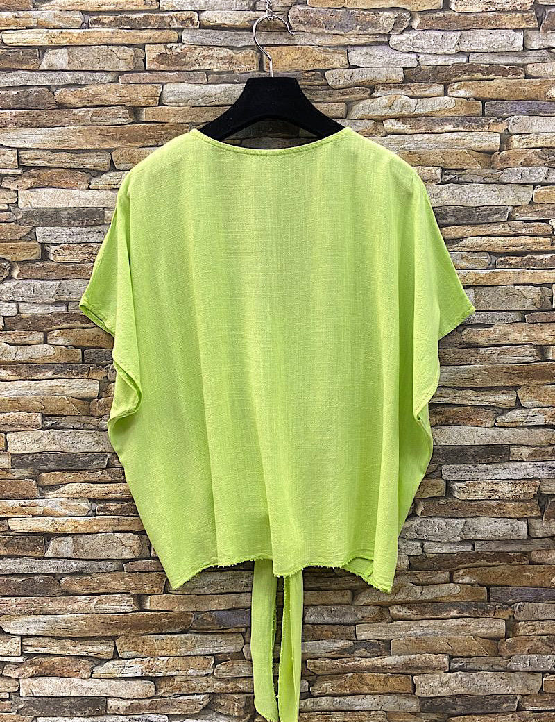 blouse-billie-fluide-en-viscose-romantique-avec-boutons_vert-pomme_67f19e52c9939.jpg