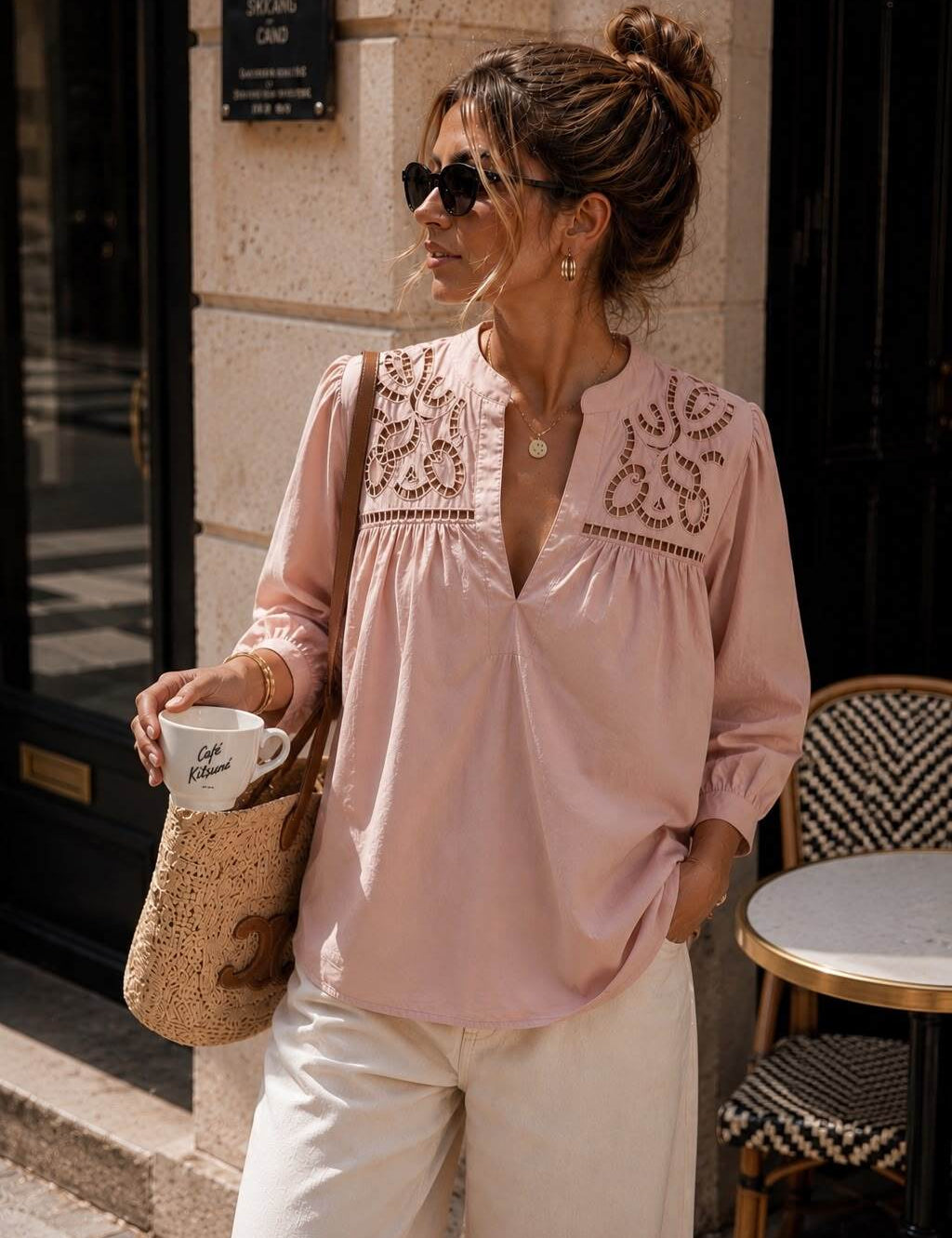 blouse-broderie-ajouree-collection-pre-automne-hiver_rose_6a57f955851ce.jpg
