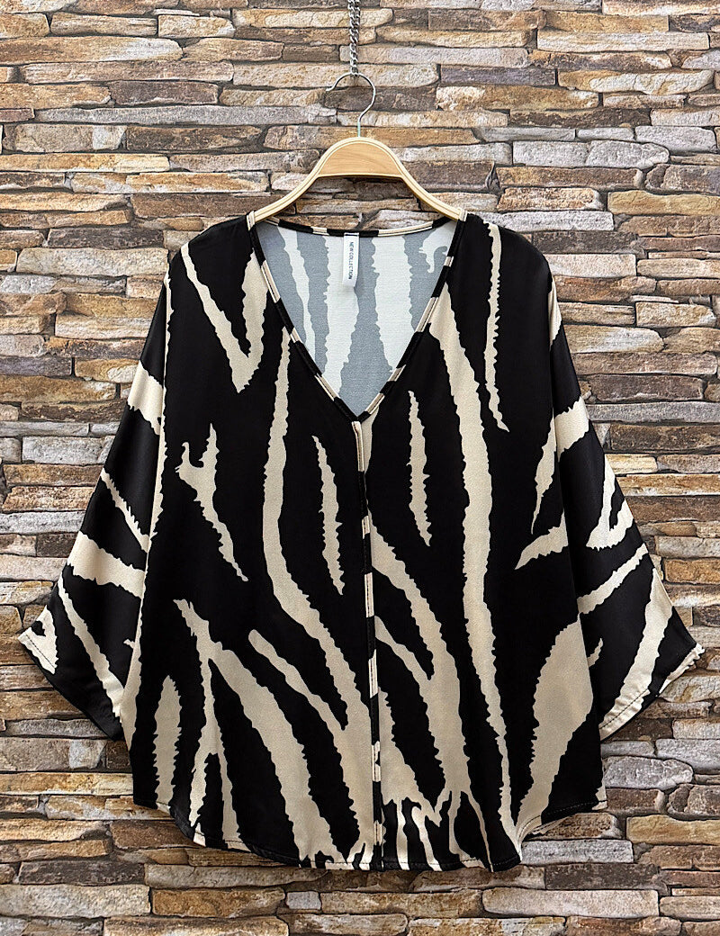 blouse-matty-imprime-en-viscose-satinee-effet-soie-fluide-et-romantiqu_noir_6a5550bc98e73.jpg
