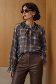 Rutig Blus- Olivia Brun