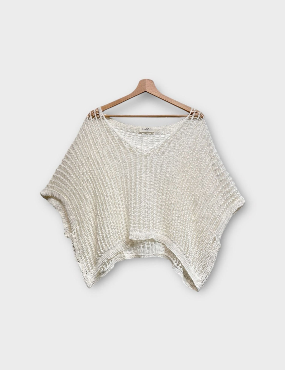 haut-pull-en-coton-col-v-ajoure-a-mailles-larges-ample-manches-chauve-souris_blanc_67e40ff4d81a8.jpg