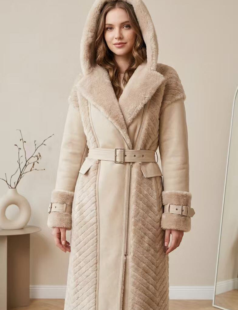 manteau-long-ceinture-en-suedine-avoine-et-fausse-fourrure-douce_beige_6a368e7f188e8.jpg