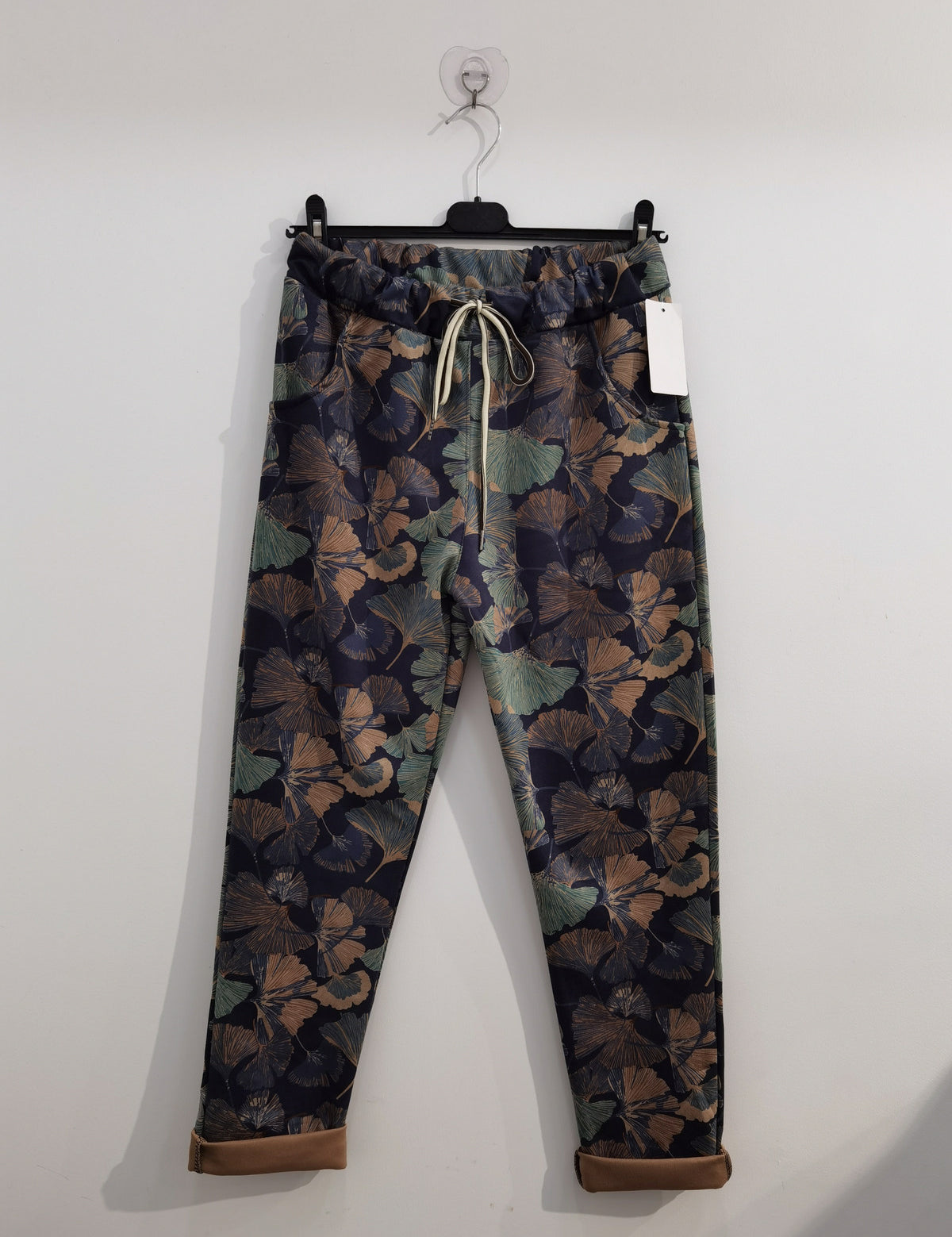 pantalon-petite-taille-en-suedine-imprime-taille-unique-40-42_motifs_6a7b0beb097b5.jpg