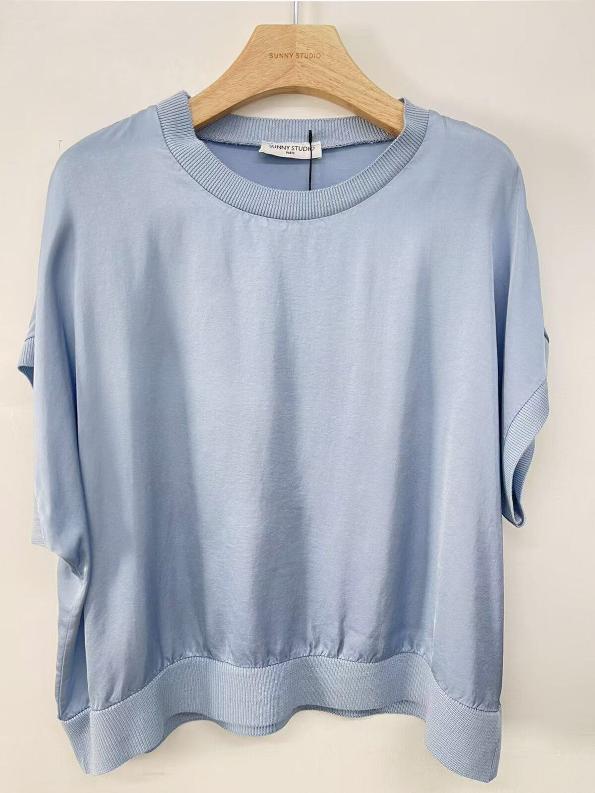 T-Shirt Silke- Tanas Ljusblå
