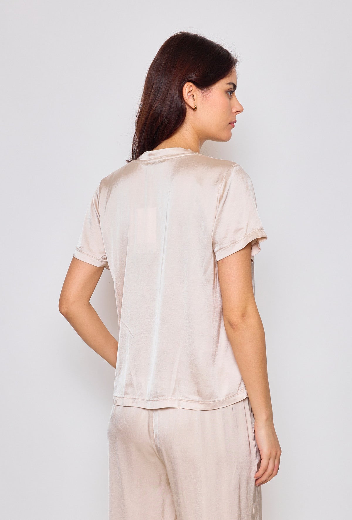 V-Ringad T-Shirt Silke- Mia Ecru